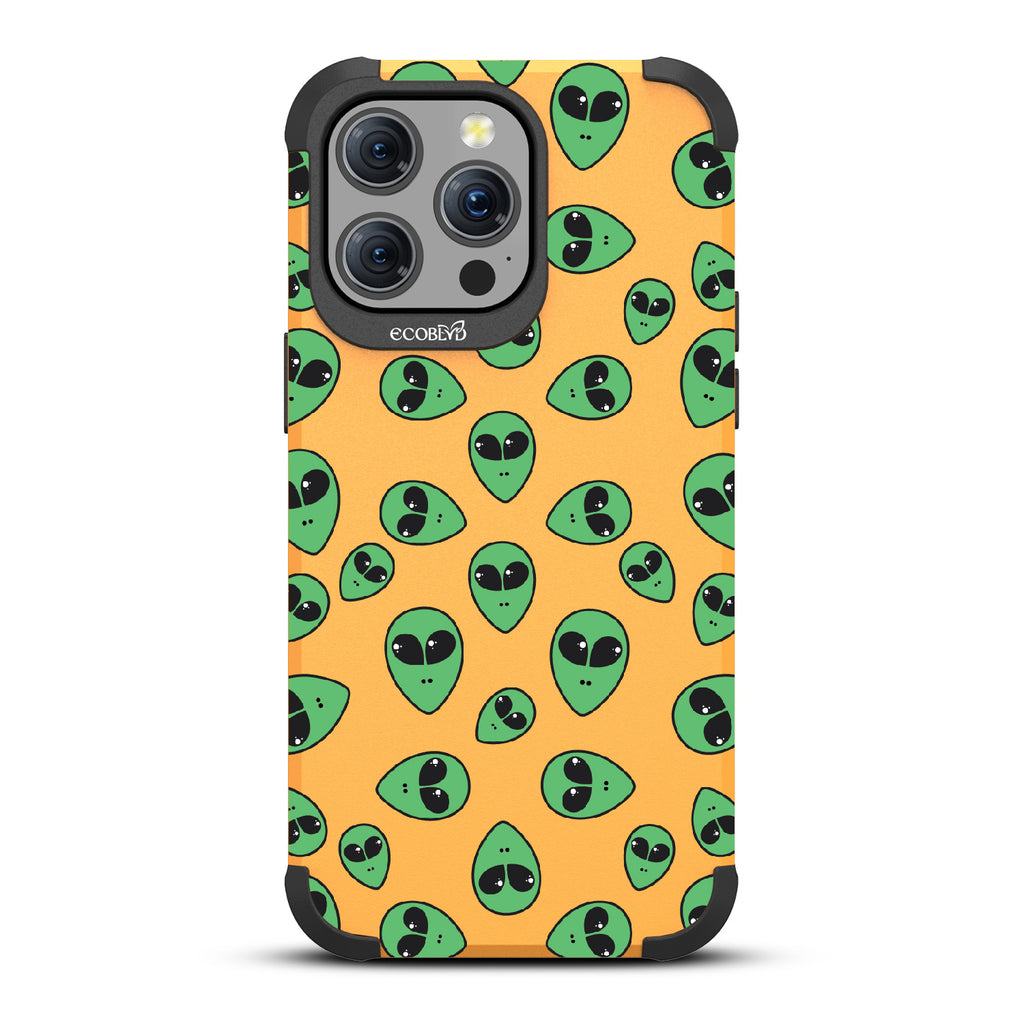 Aliens - Green Cartoon Alien Heads - Yellow Eco-Friendly Rugged iPhone 15 Pro Max MagSafe Case
