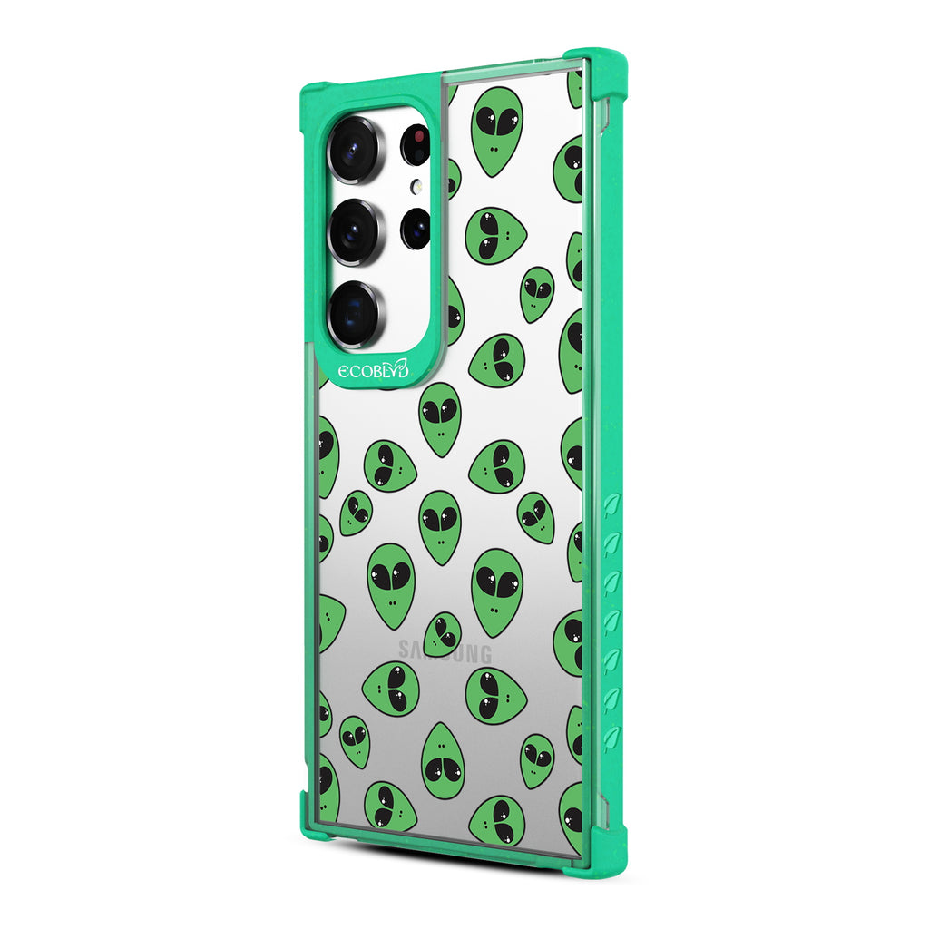 Aliens - Right-side View Of Green & Clear Eco-Friendly Galaxy S23 Ultra Case