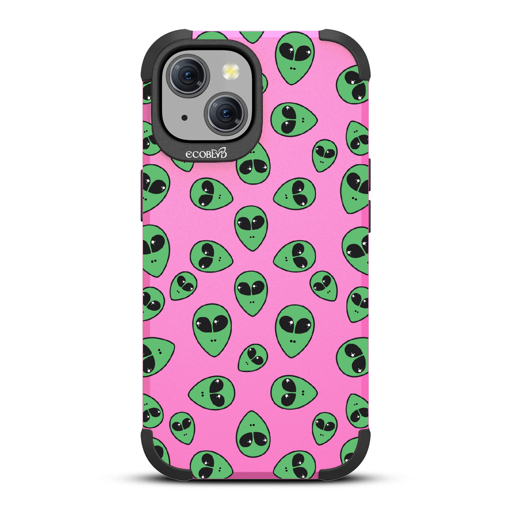 Aliens - Green Cartoon Alien Heads - Pink Eco-Friendly Rugged iPhone 15 MagSafe Case