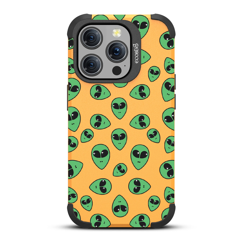 Aliens - Green Cartoon Alien Heads - Yellow Eco-Friendly Rugged iPhone 15 Pro MagSafe Case